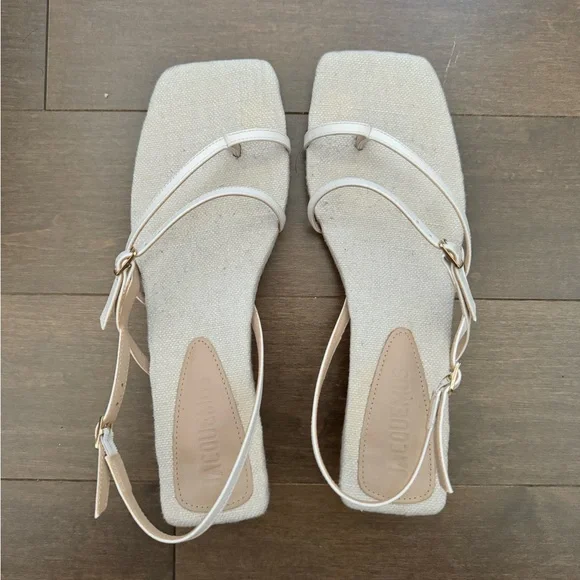 Jacquemus Les Sandales Basgia in white. - Picture 3 of 4